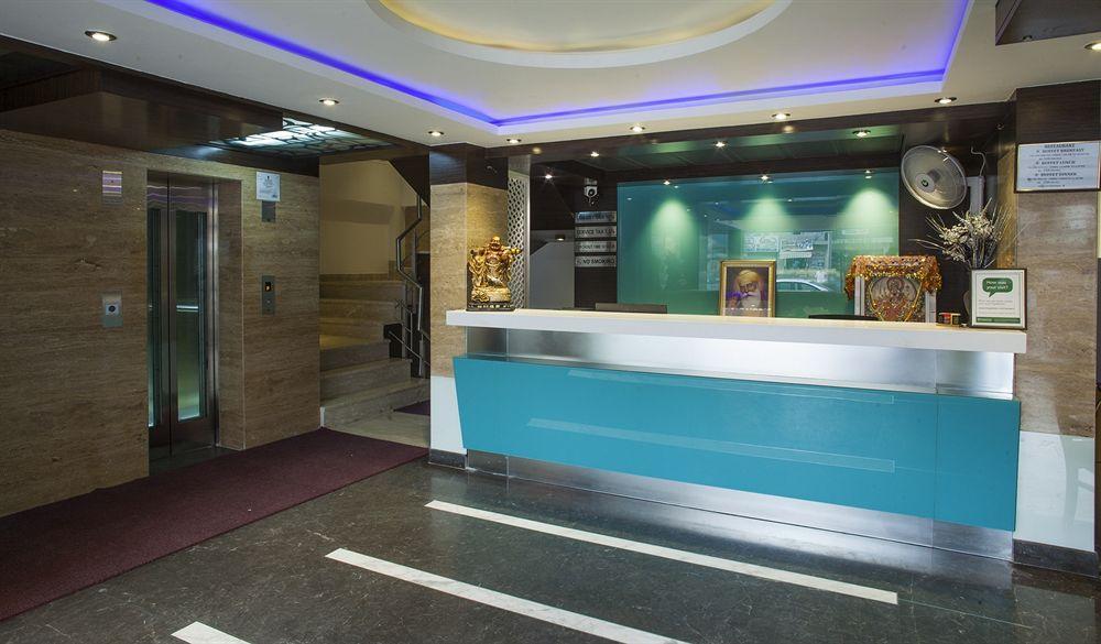 Hotel Delhi 55 -City Center New Delhi Bagian luar foto